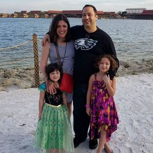 Meet your Posher, Rena